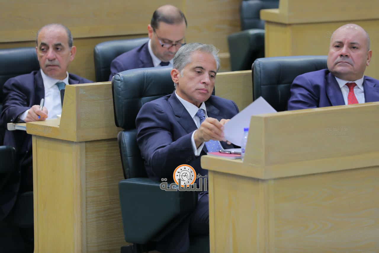 Madar Al-Saa Images 0.6187407123579167