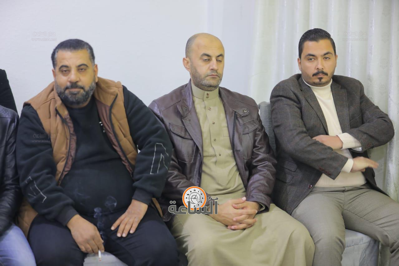 Madar Al-Saa Images 0.3783522180762877