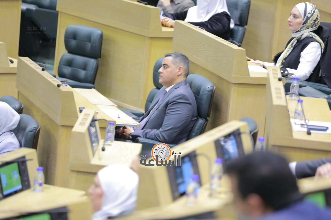 Madar Al-Saa Images 0.3603595423779997