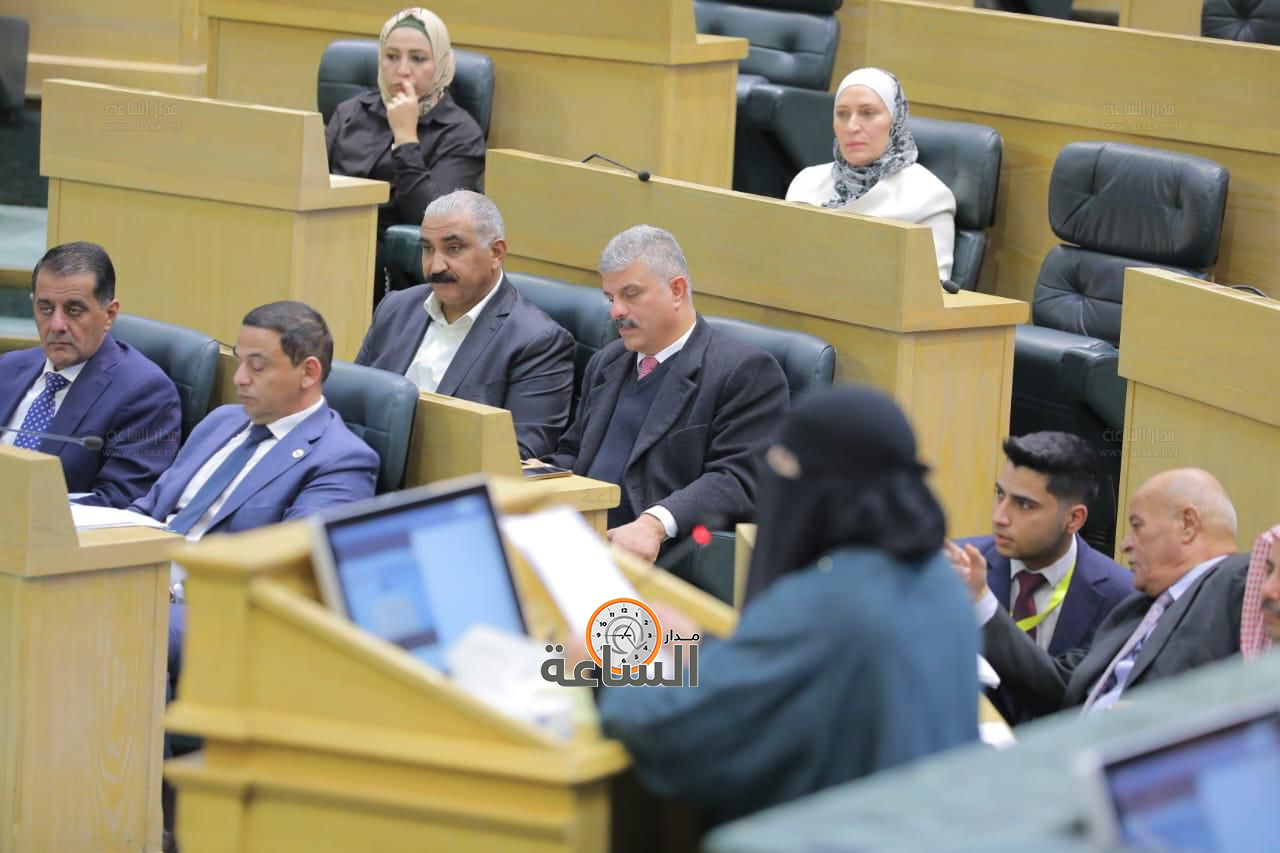 Madar Al-Saa Images 0.3171959401064237