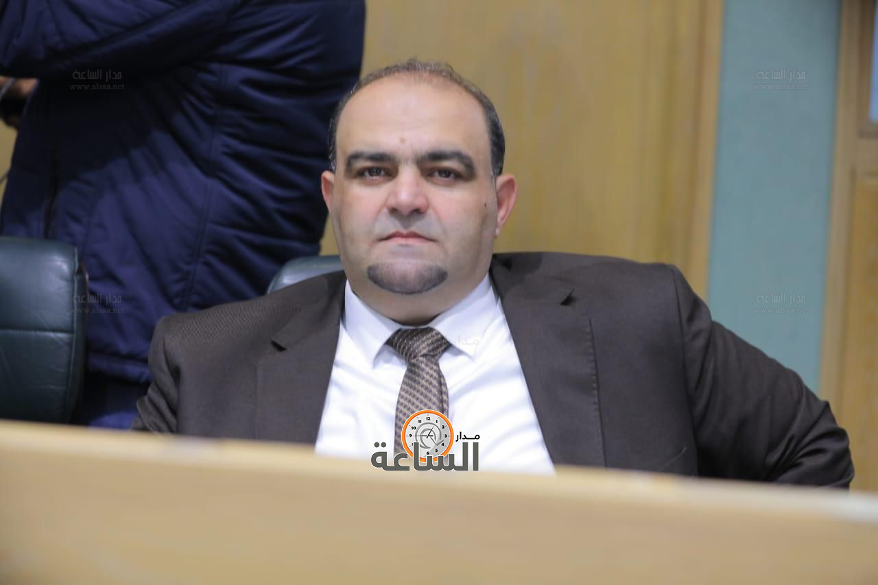 Madar Al-Saa Images 0.5219823310303233