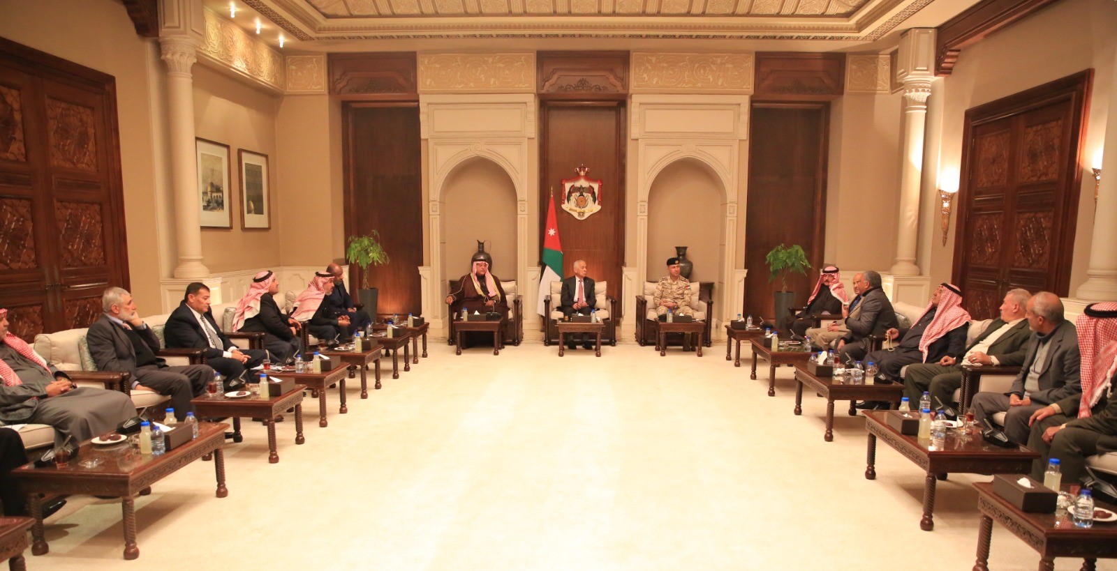 Madar Al-Saa Images 0.45930908078142063