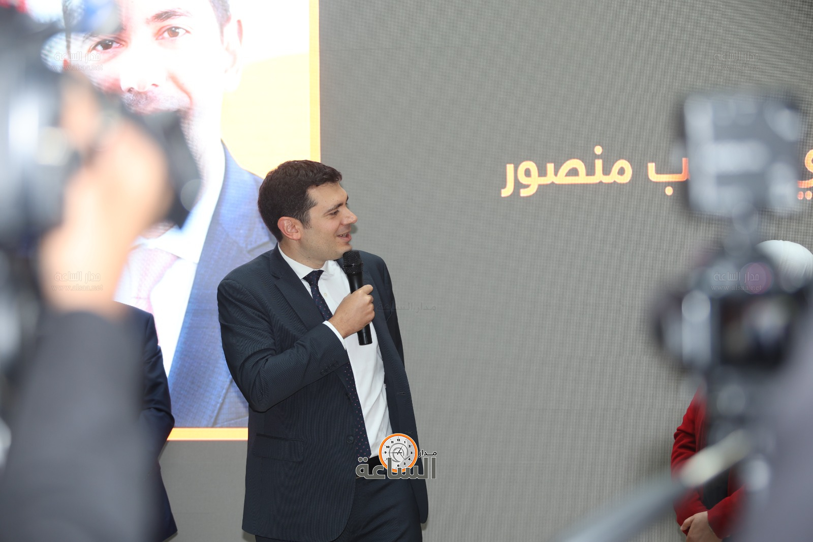 Madar Al-Saa Images 0.9945290933087179