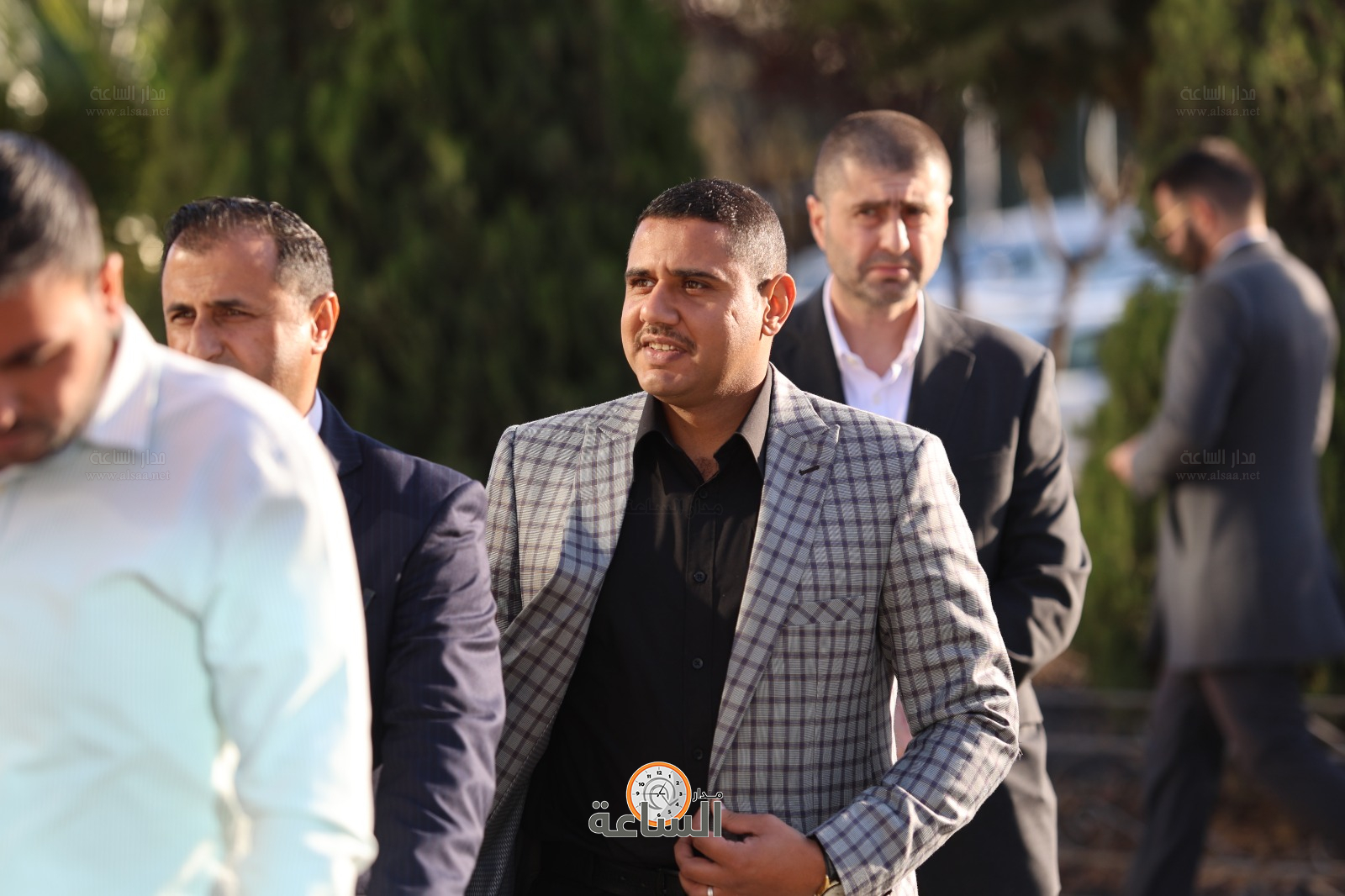 Madar Al-Saa Images 0.9551029010003806