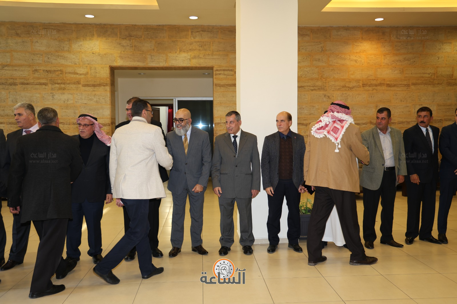 Madar Al-Saa Images 0.6964291561733125