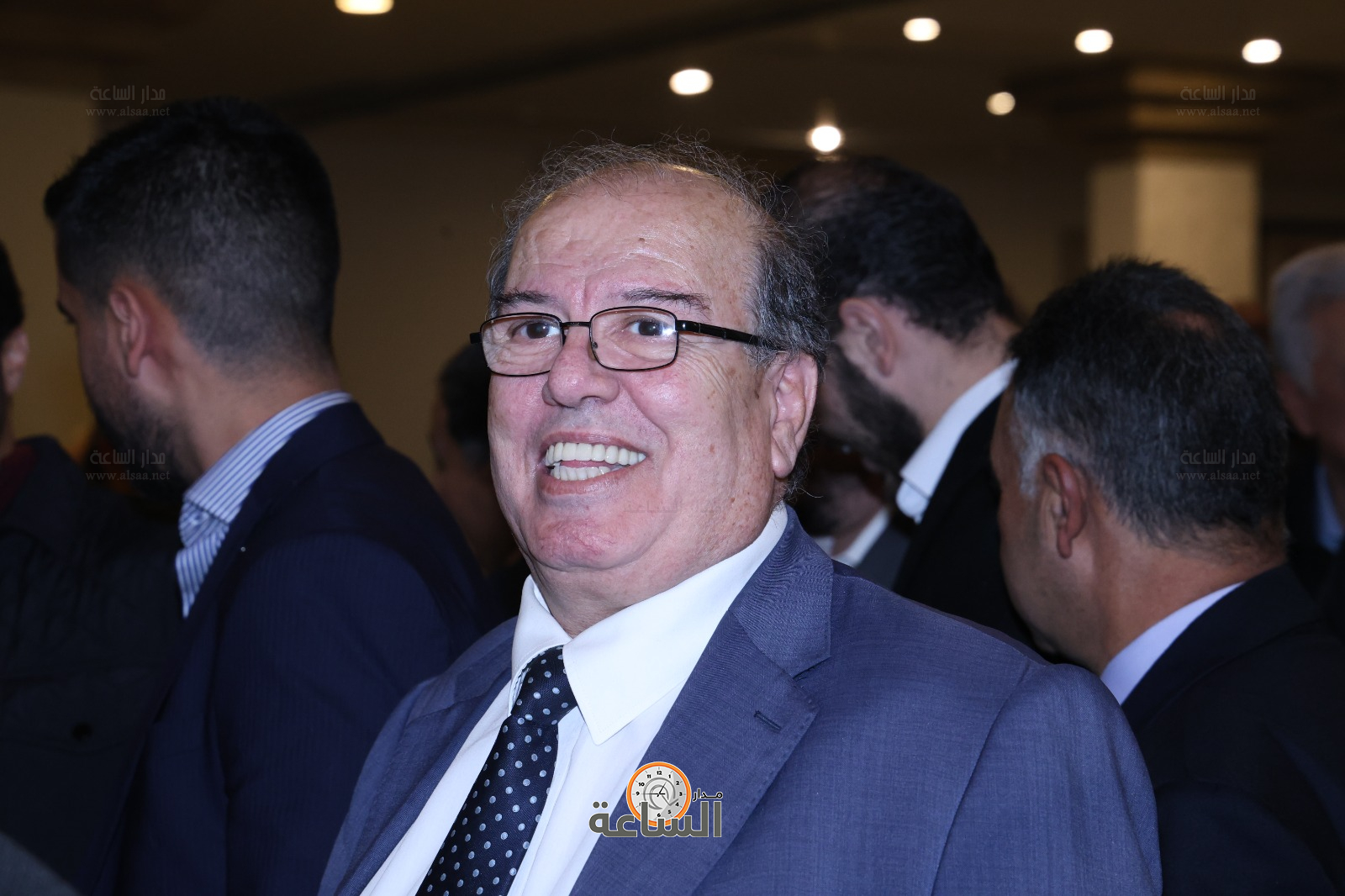 Madar Al-Saa Images 0.5742963835575245