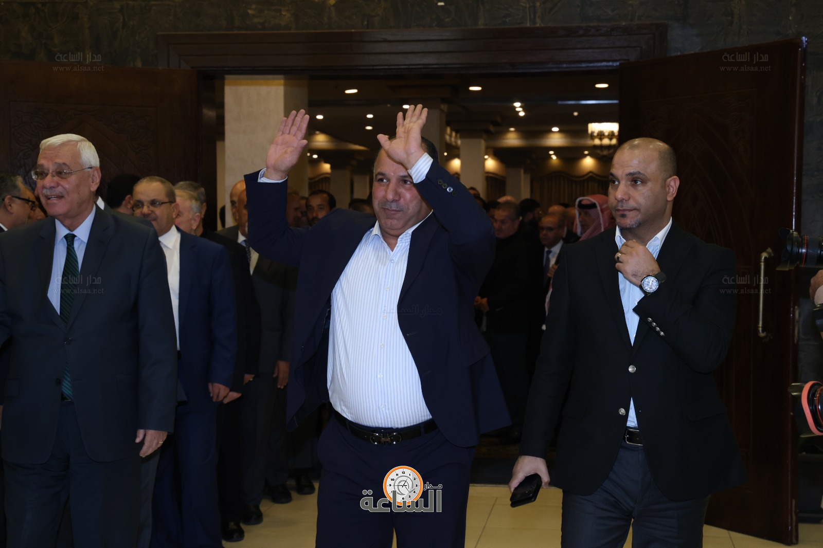 Madar Al-Saa Images 0.3770589537259321