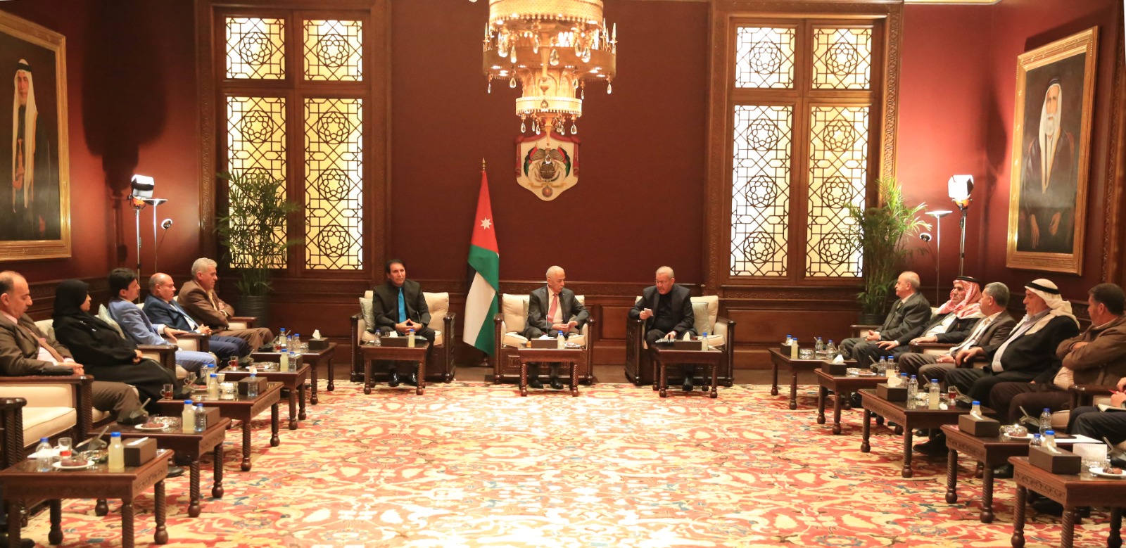 Madar Al-Saa Images 0.01785649525852051