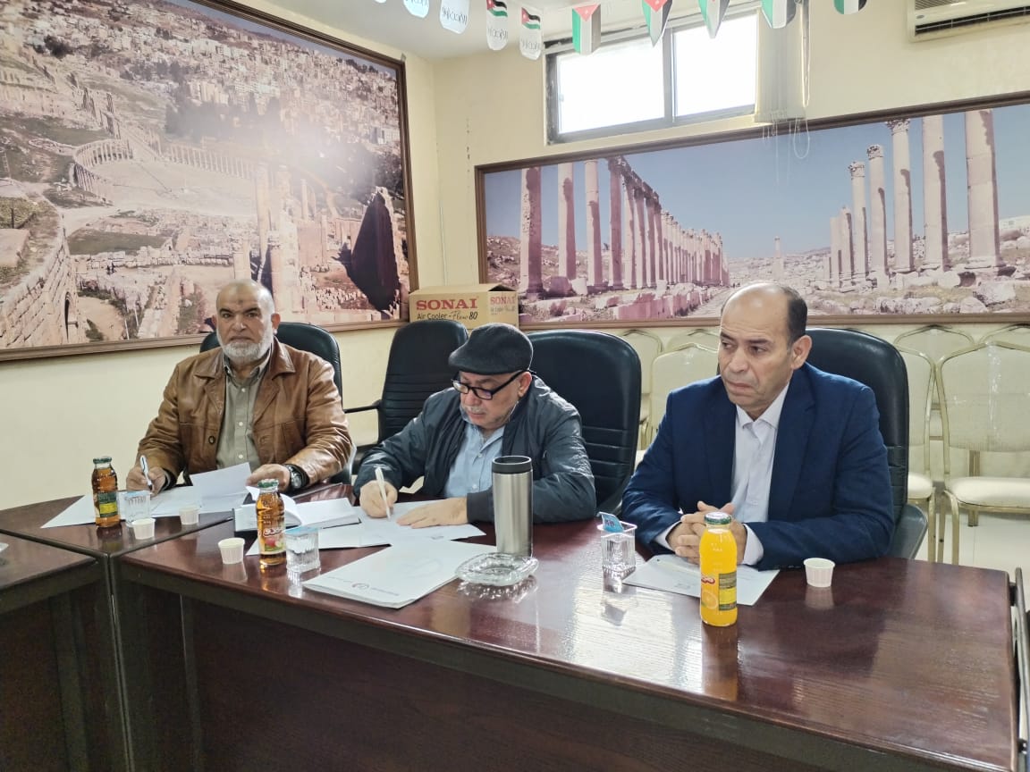 Madar Al-Saa Images 0.41057901081204506