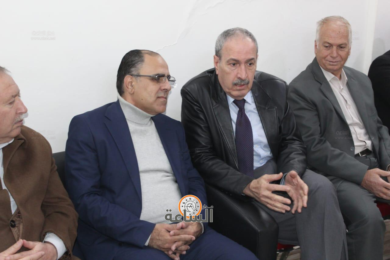 Madar Al-Saa Images 0.4431413651819156