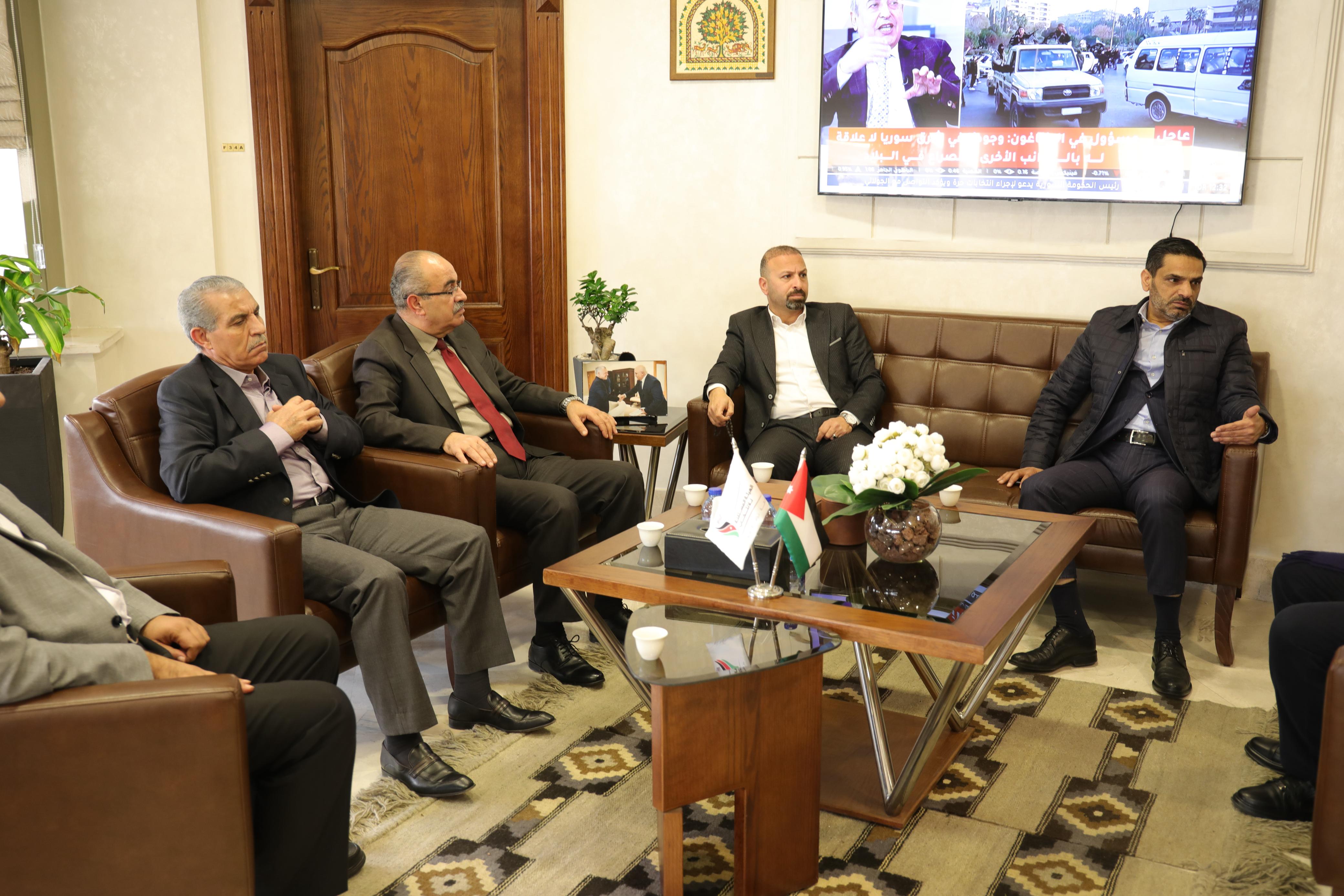 Madar Al-Saa Images 0.9752206048248449