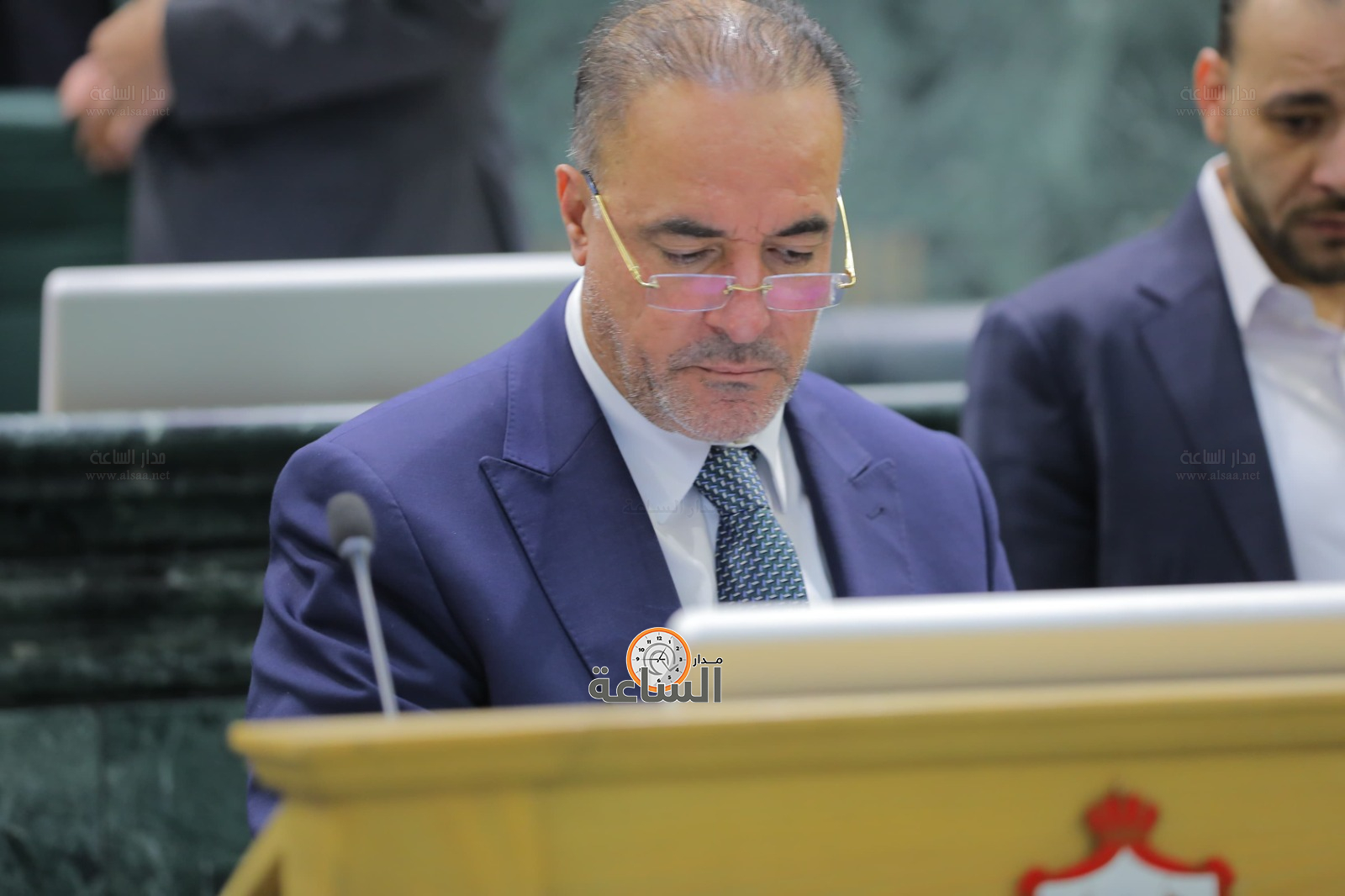 Madar Al-Saa Images 0.4651334391781372