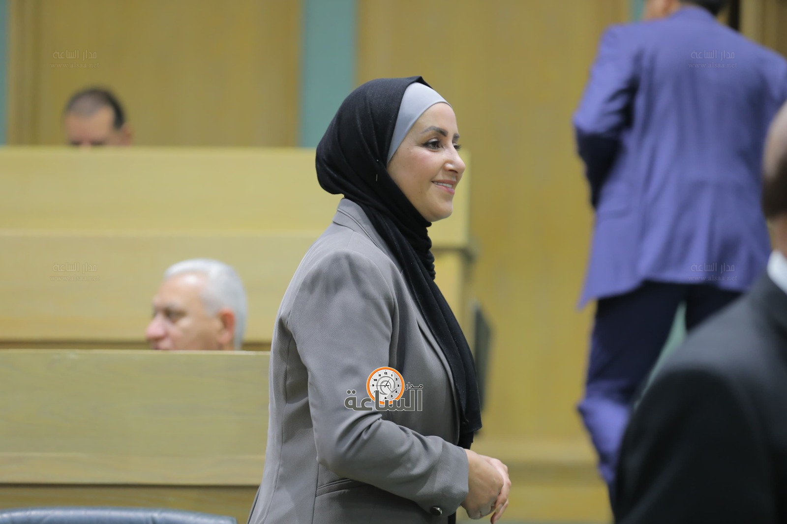 Madar Al-Saa Images 0.6356201332829468