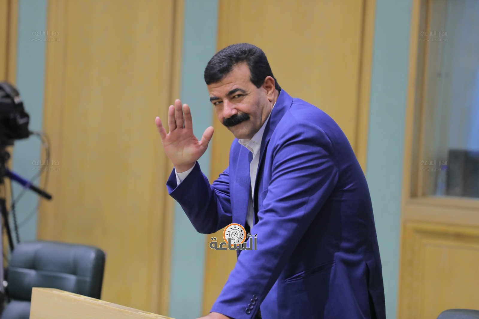 Madar Al-Saa Images 0.5240873756606899