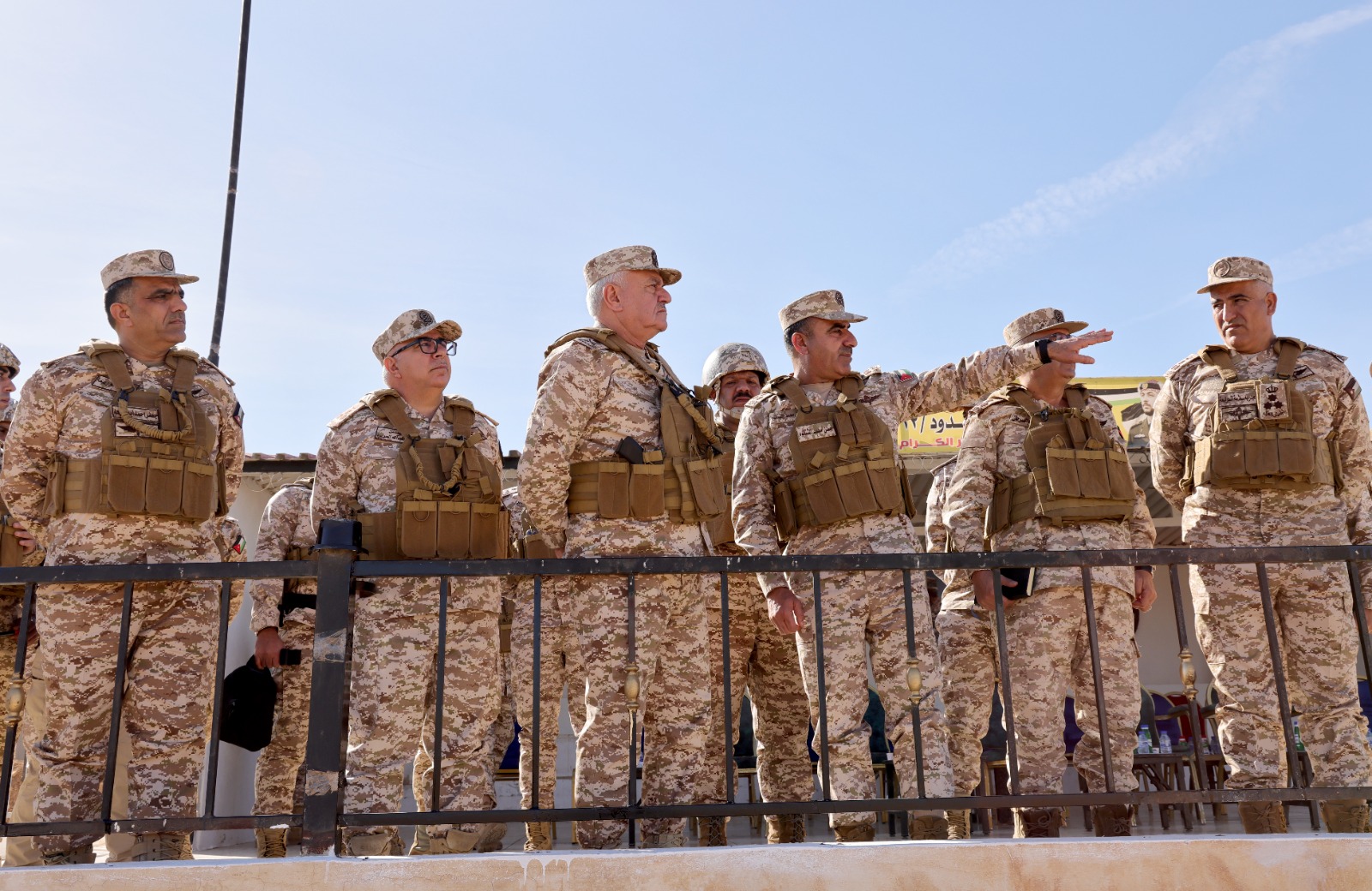 Madar Al-Saa Images 0.8949058395641105