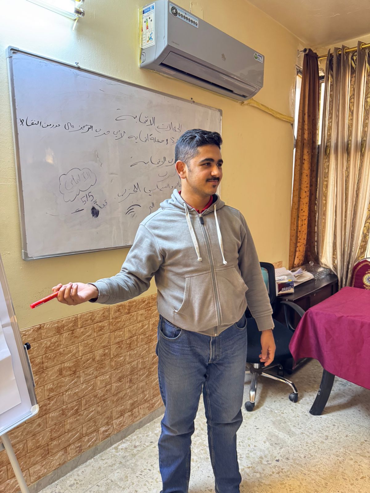 Madar Al-Saa Images 0.44603406383922706