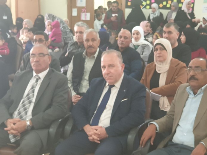 Madar Al-Saa Images 0.774516057990825