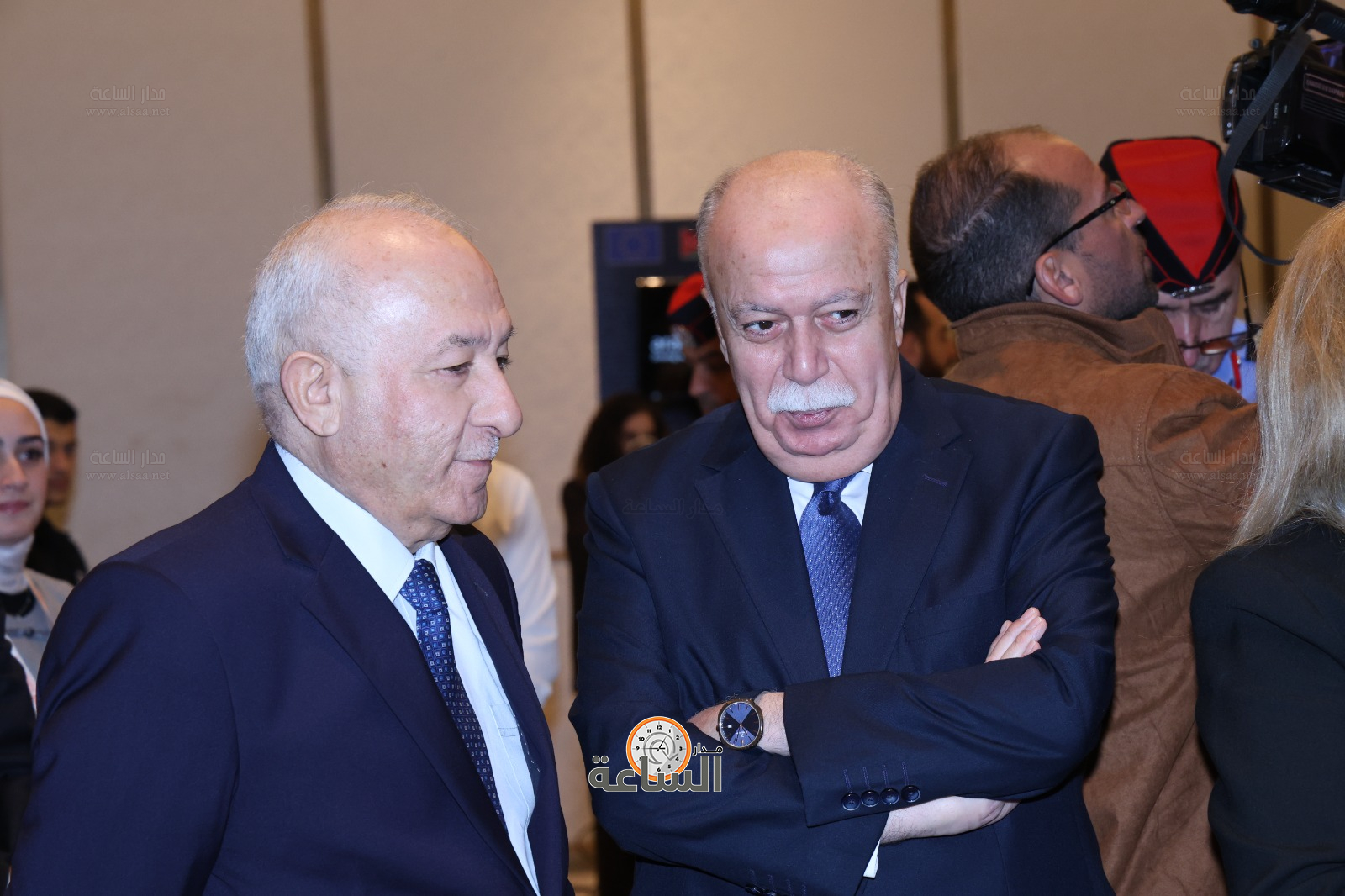 Madar Al-Saa Images 0.498246239187605