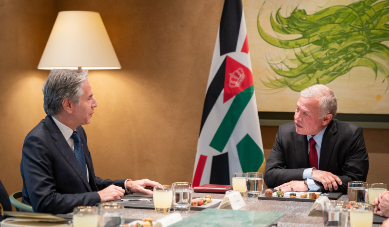 Madar Al-Saa Images 0.3406599634374392