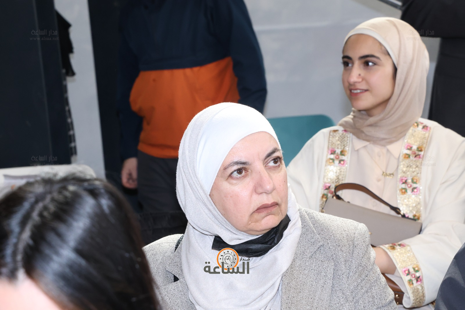 Madar Al-Saa Images 0.6986038375638464