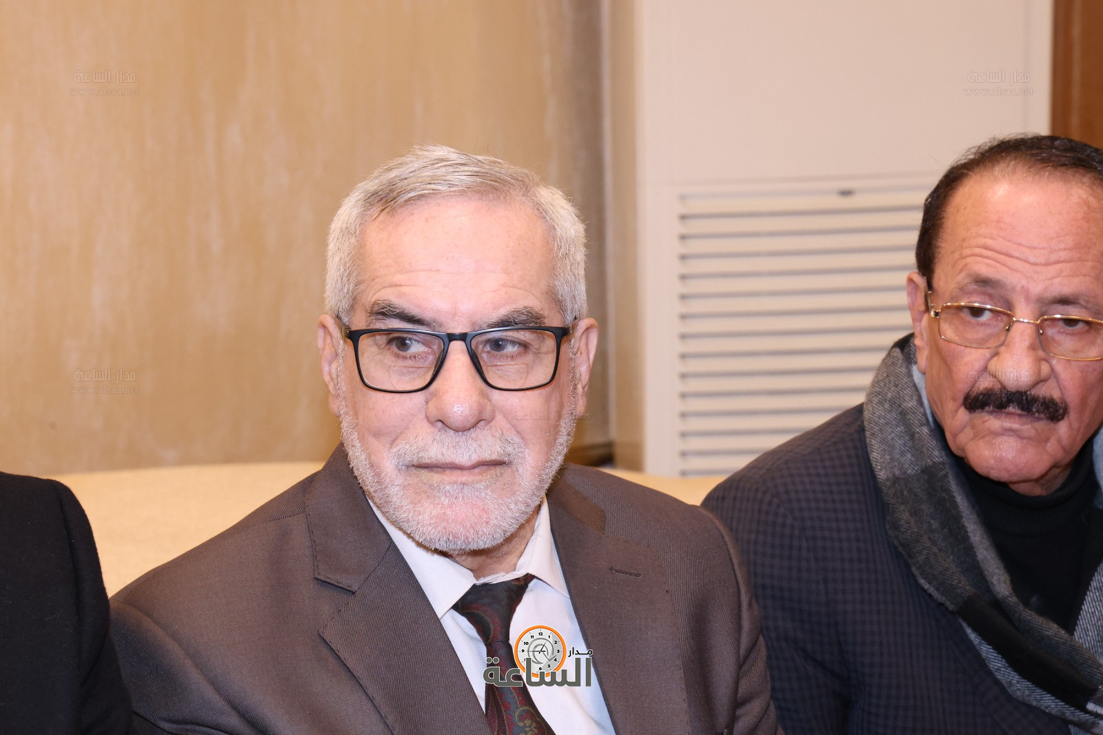 Madar Al-Saa Images 0.1271118407686842