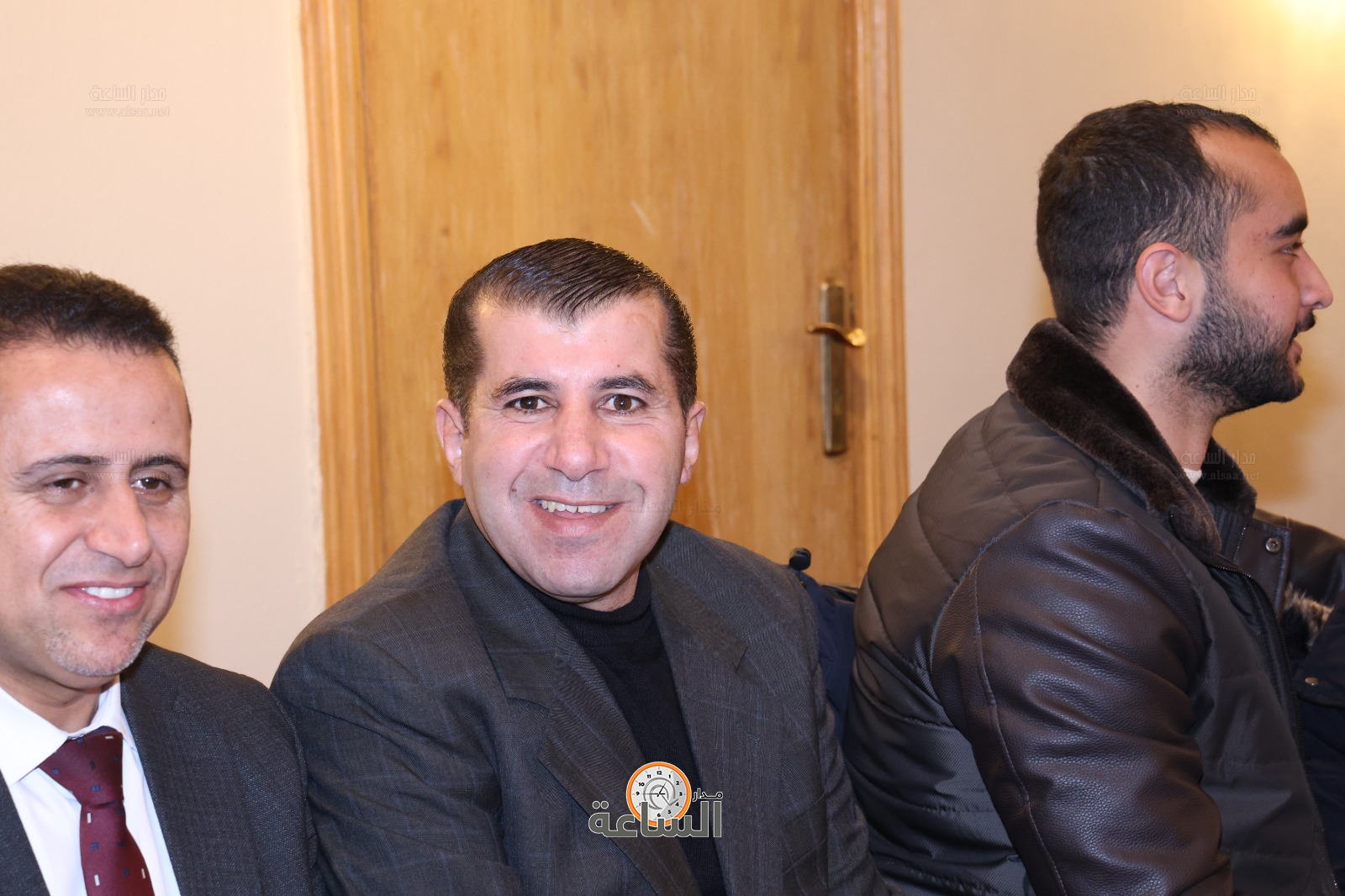 Madar Al-Saa Images 0.16402291141611358