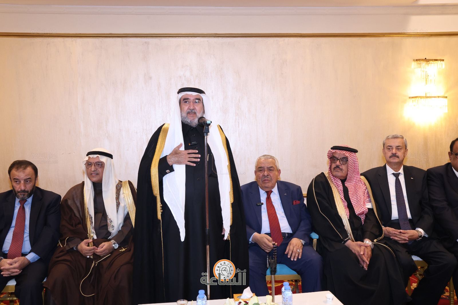 Madar Al-Saa Images 0.45491418581528675