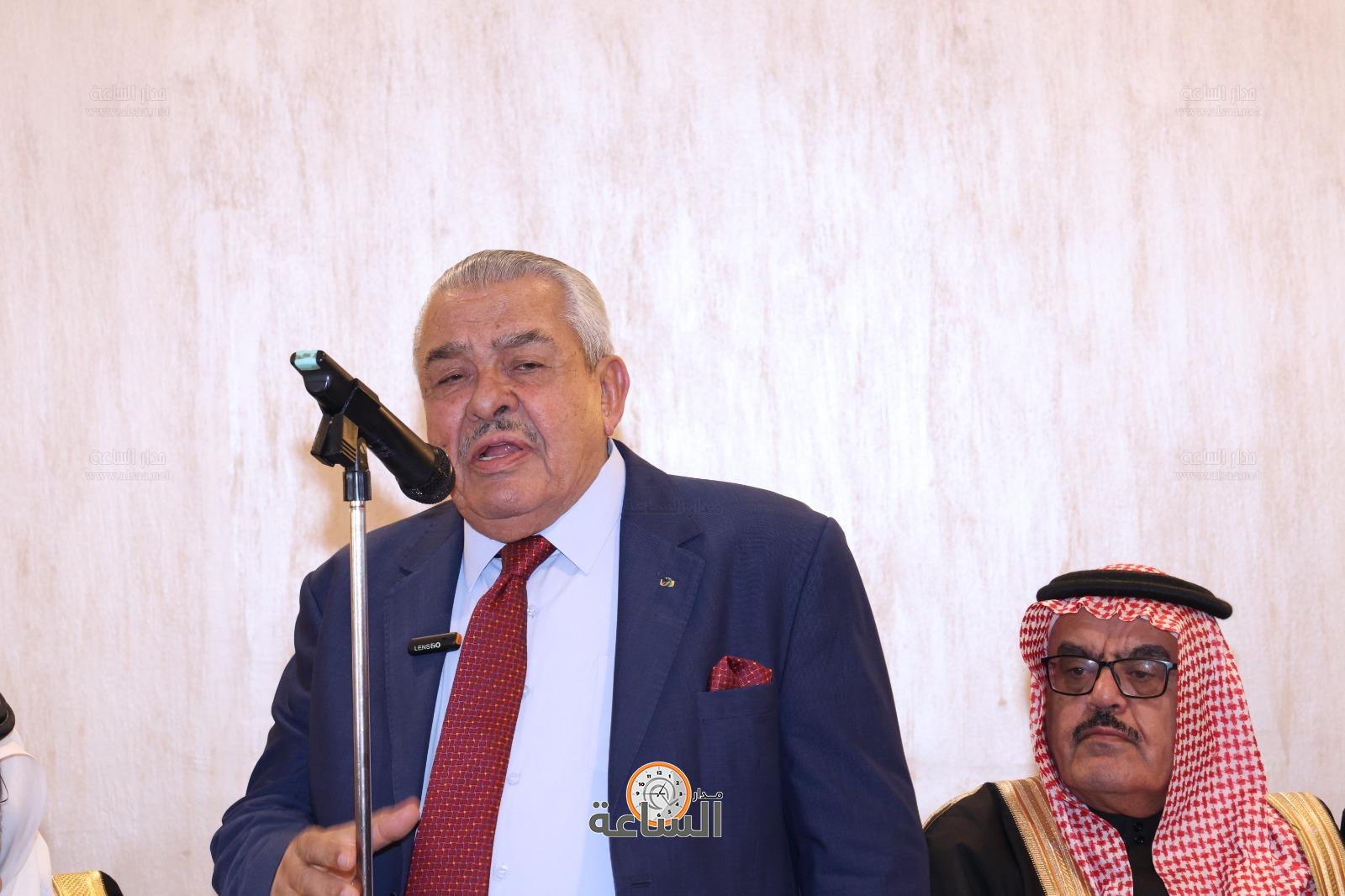 Madar Al-Saa Images 0.3296184175183421