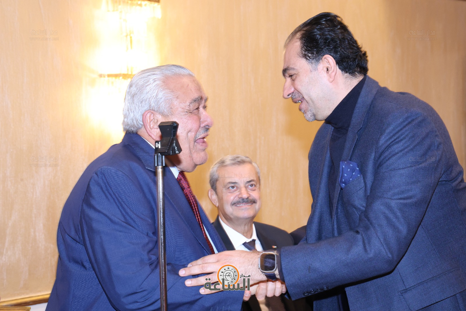 Madar Al-Saa Images 0.5410110830095036