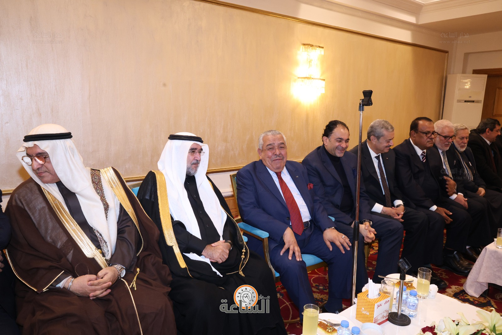 Madar Al-Saa Images 0.7619683596171702