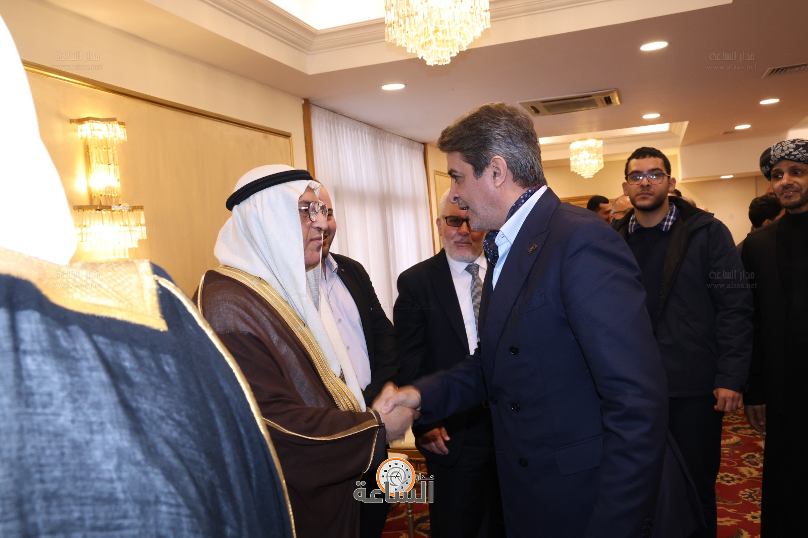 Madar Al-Saa Images 0.9989230395083442