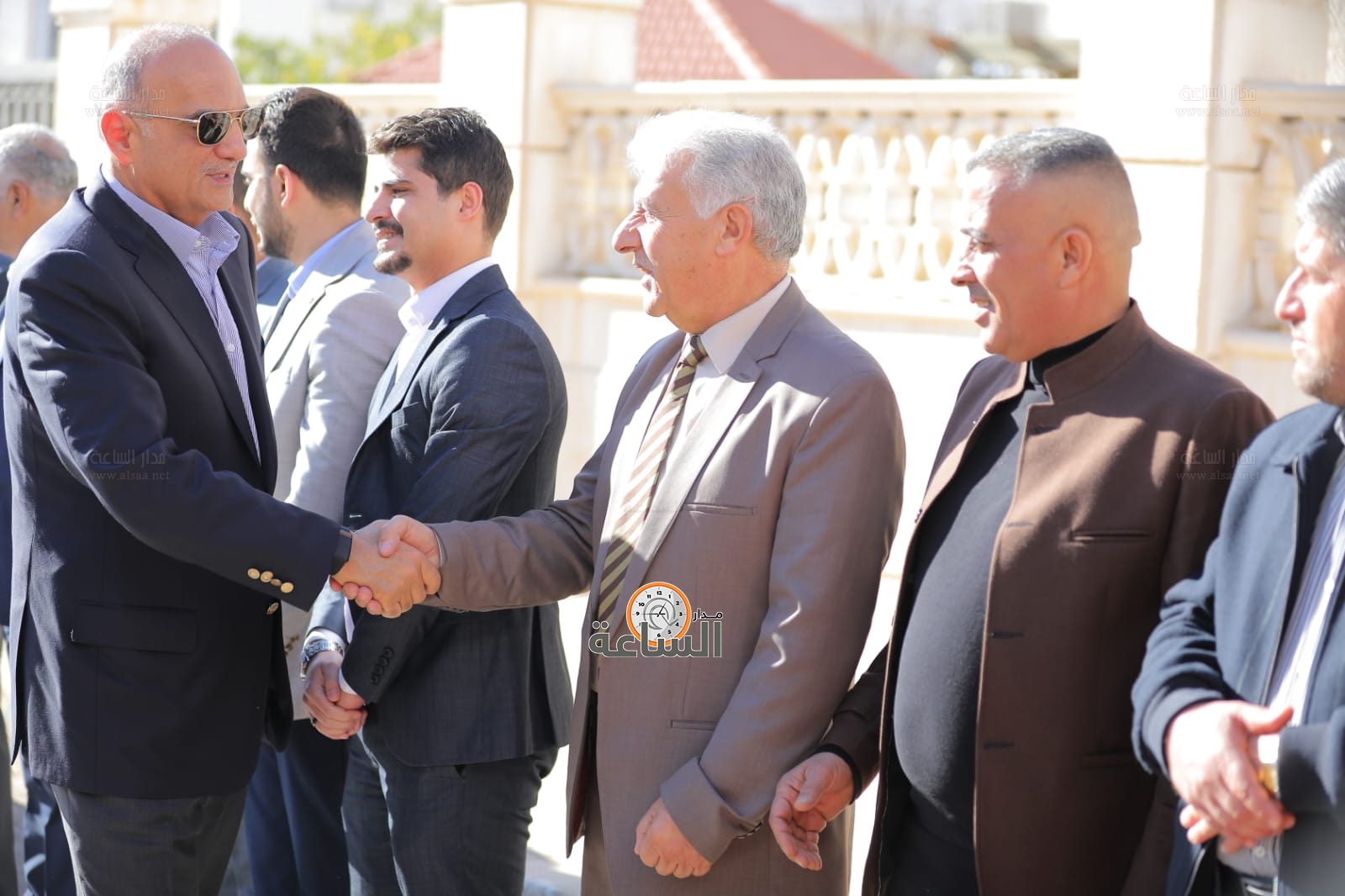 Madar Al-Saa Images 0.3715292912444972