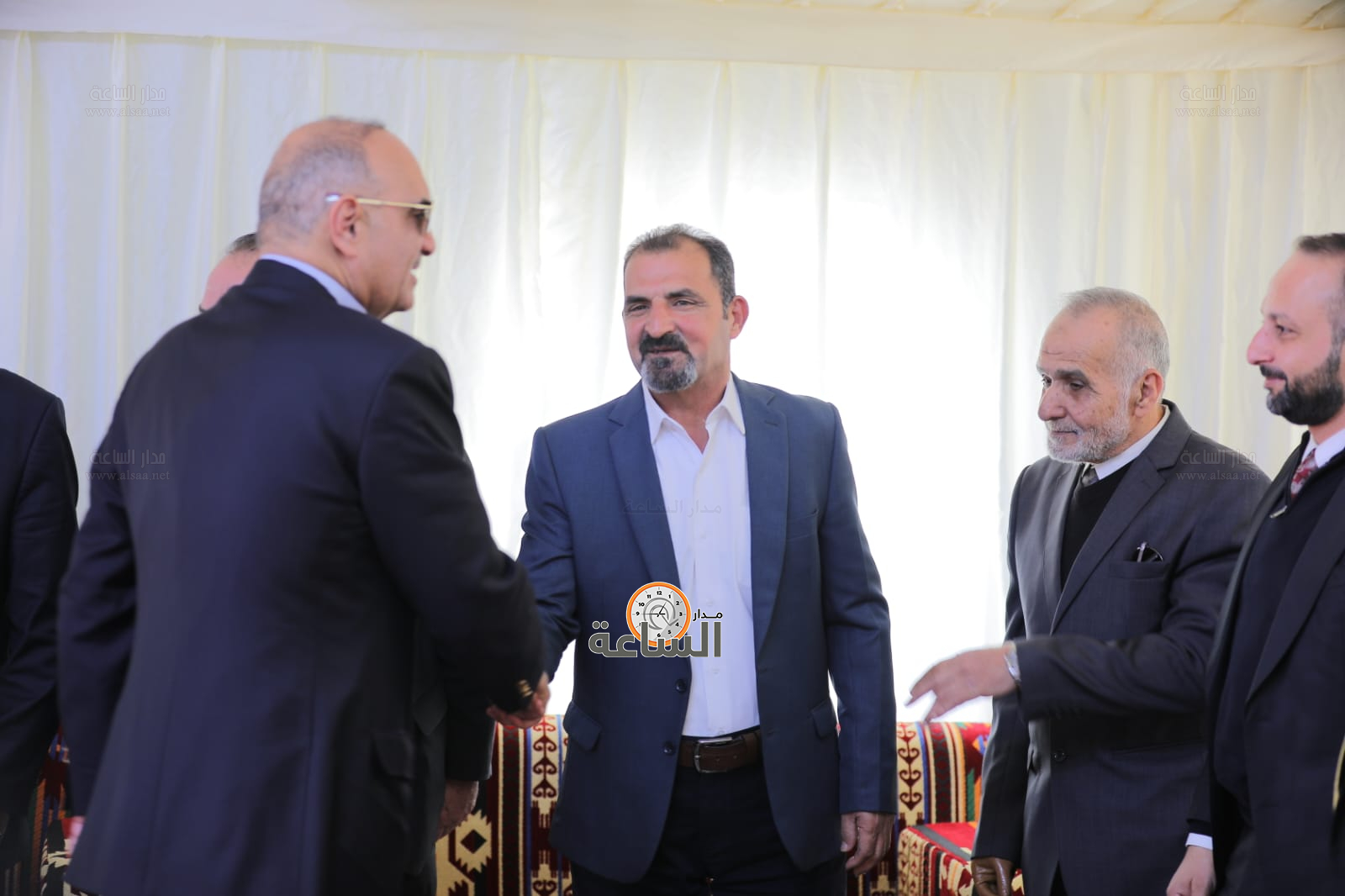 Madar Al-Saa Images 0.38761361789990145