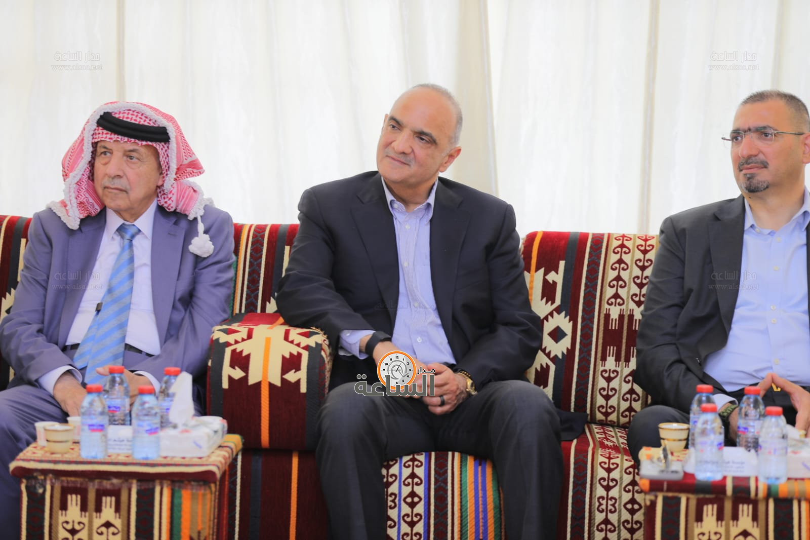 Madar Al-Saa Images 0.3942993621949471