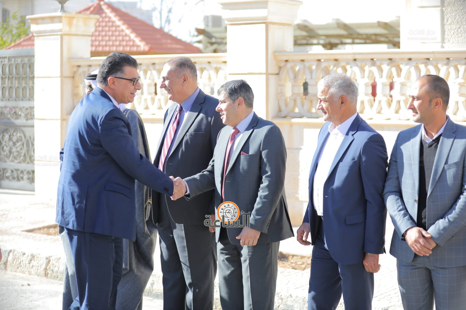 Madar Al-Saa Images 0.06937963285694648