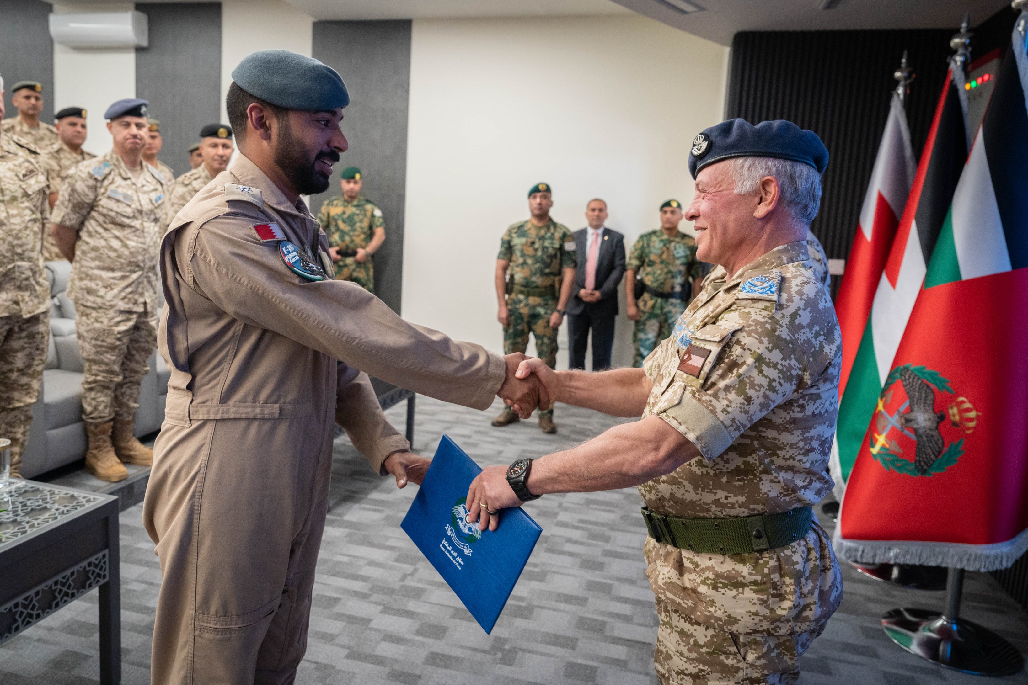 Madar Al-Saa Images 0.310816234481067