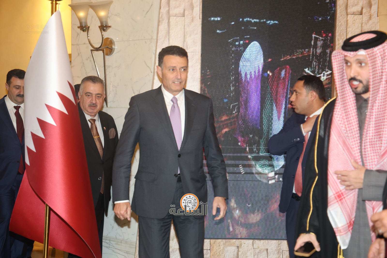 Madar Al-Saa Images 0.5920909455725076