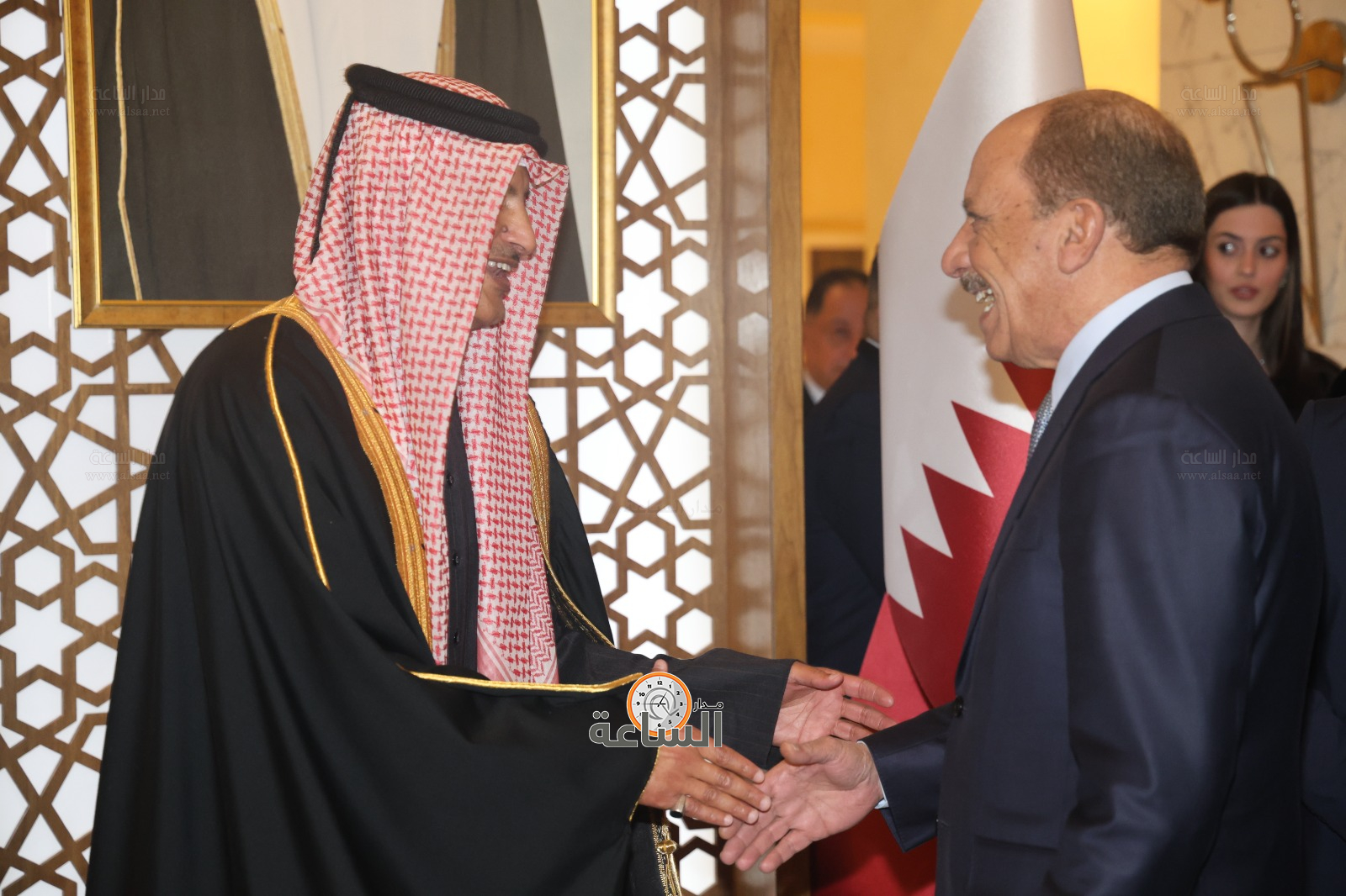 Madar Al-Saa Images 0.6547773684312137