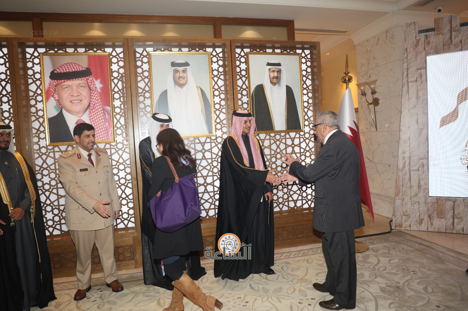 Madar Al-Saa Images 0.19062317980686183