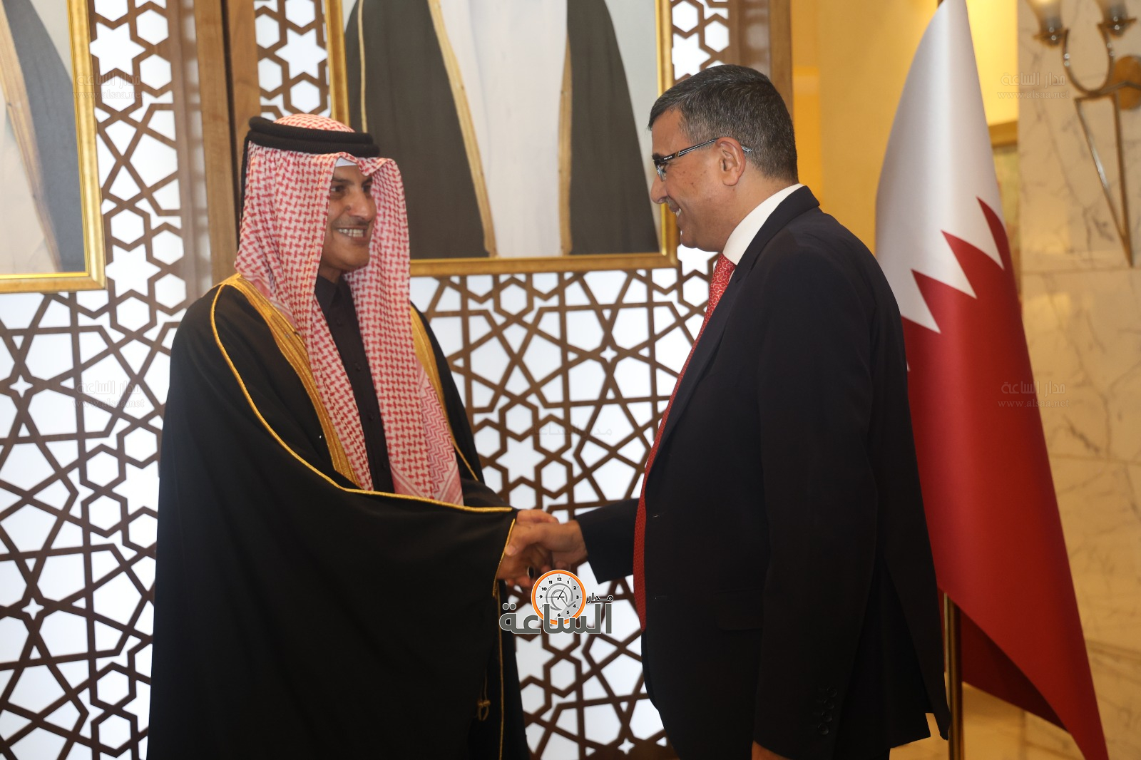 Madar Al-Saa Images 0.37800777309151967