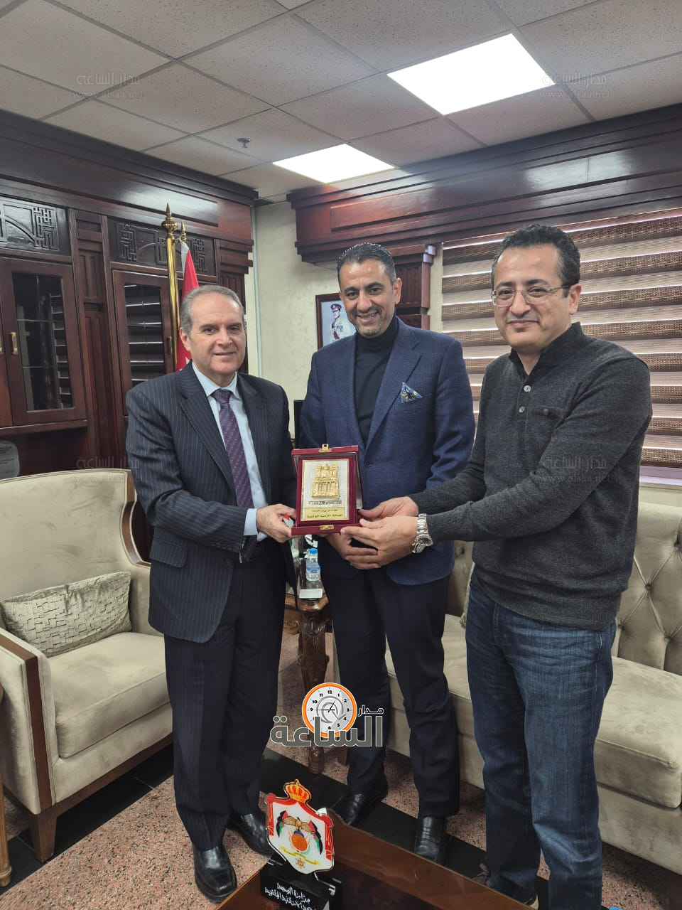 Madar Al-Saa Images 0.2090538302887861