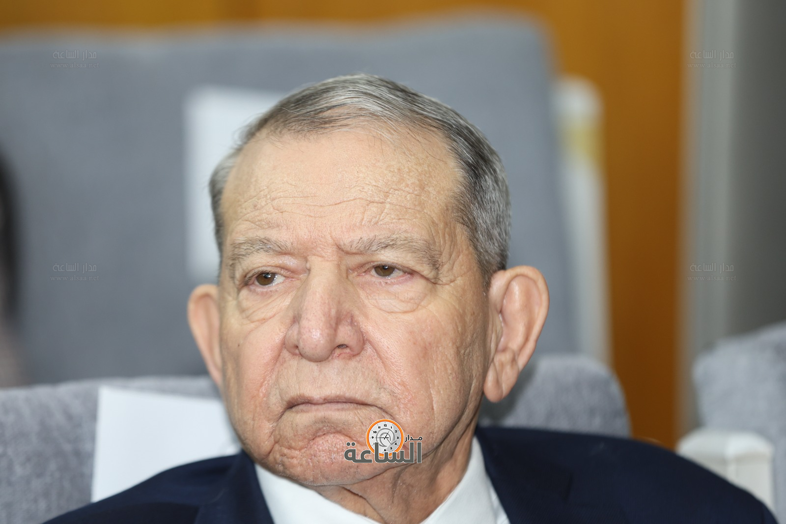 Madar Al-Saa Images 0.22371745979143087