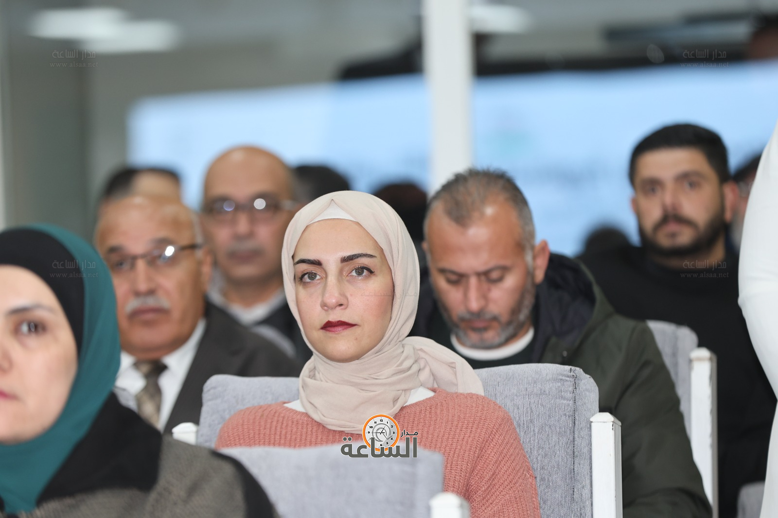 Madar Al-Saa Images 0.8593245126284619