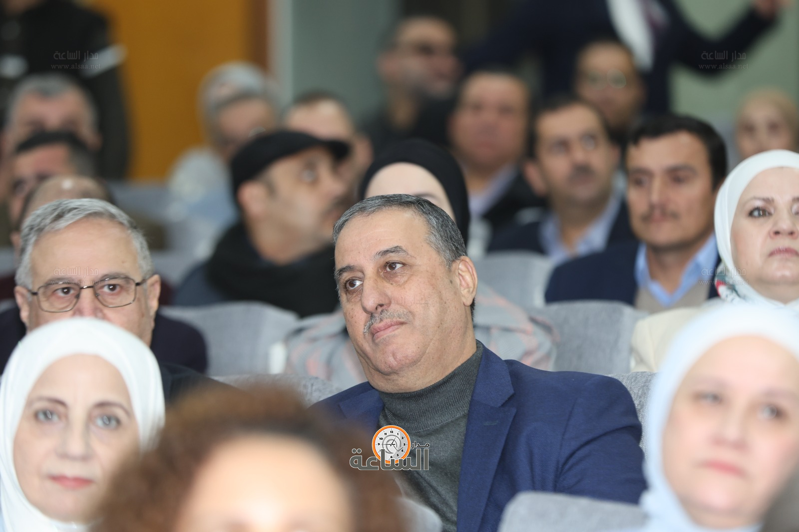 Madar Al-Saa Images 0.8778679559624594