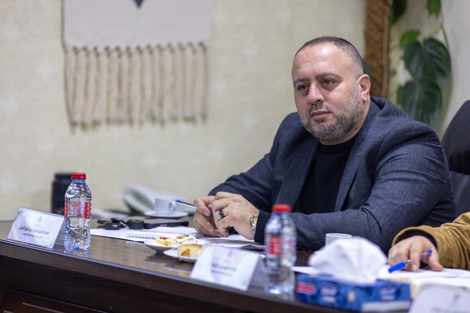 Madar Al-Saa Images 0.32252960950350906