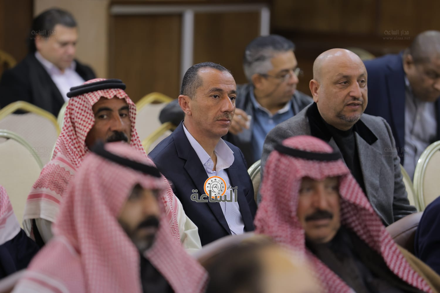 Madar Al-Saa Images 0.4210556571745987