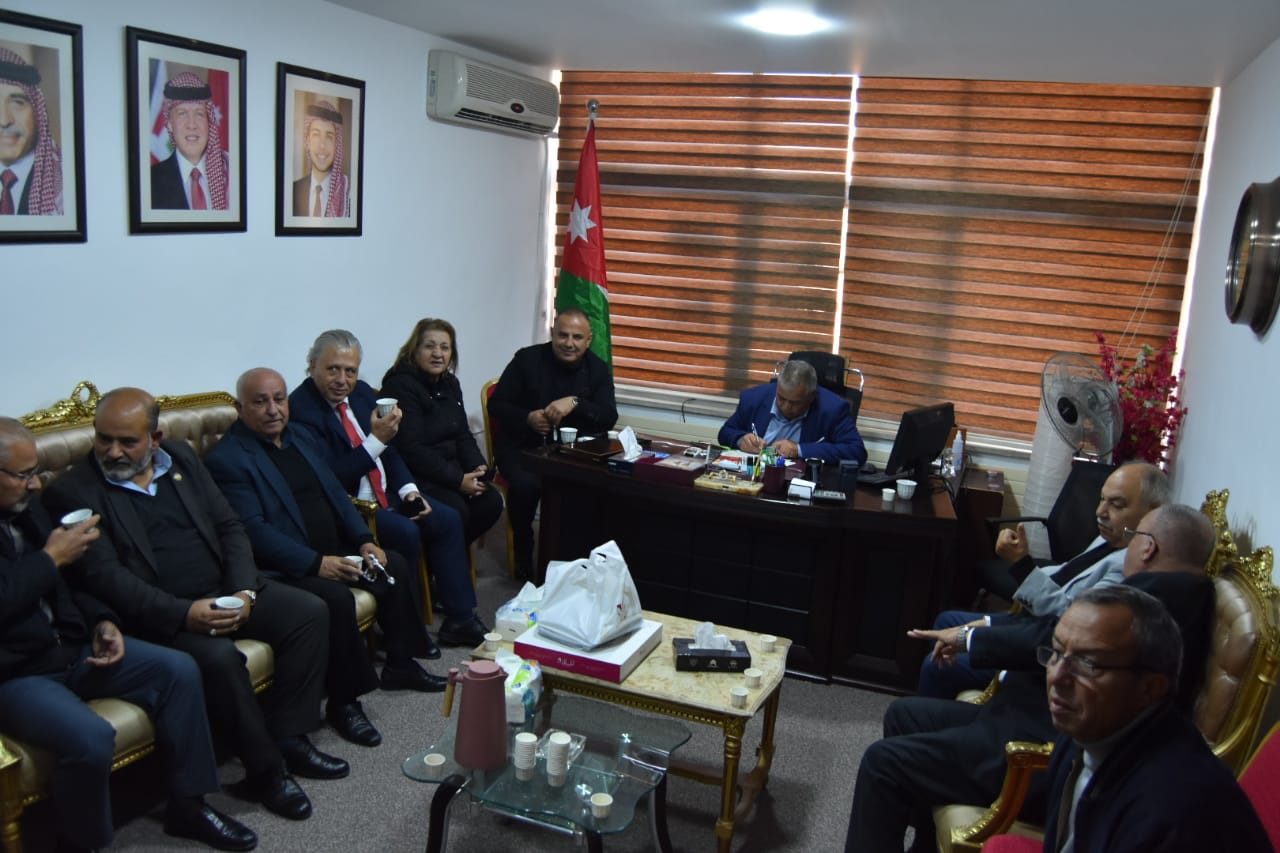 Madar Al-Saa Images 0.27395903360255813