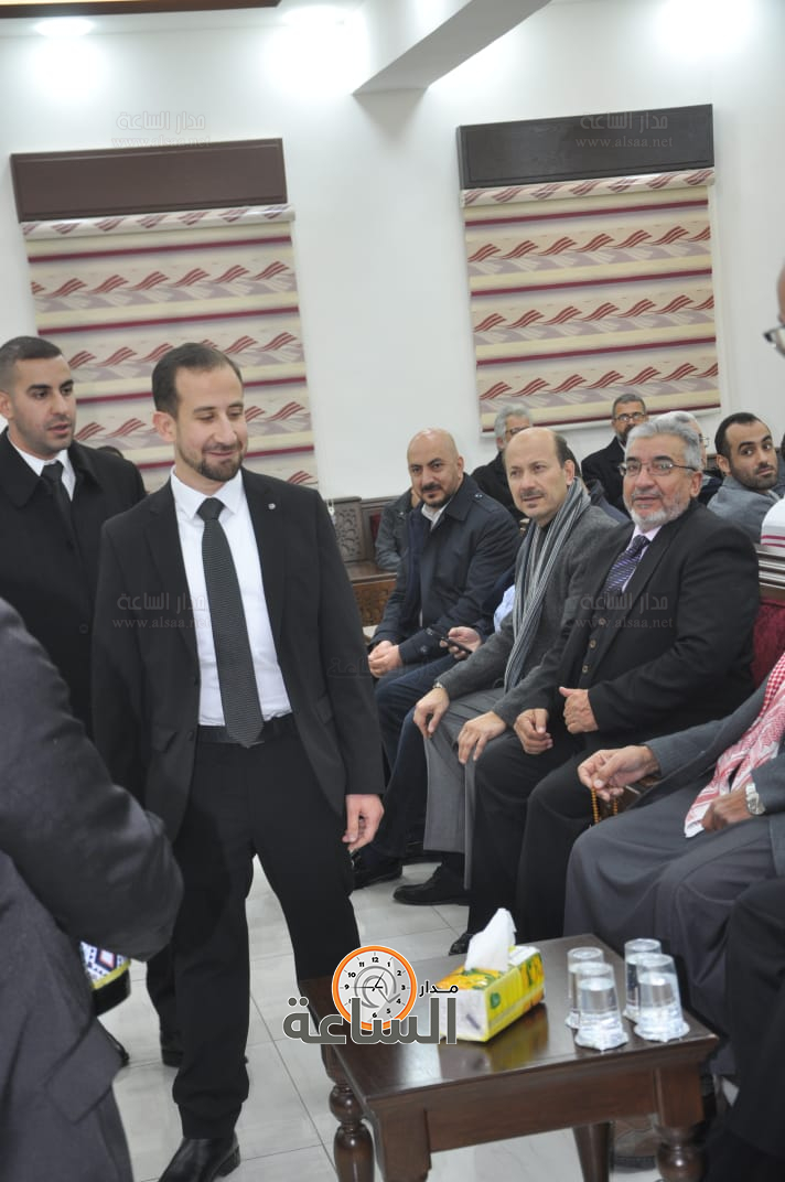 Madar Al-Saa Images 0.8768043911878114