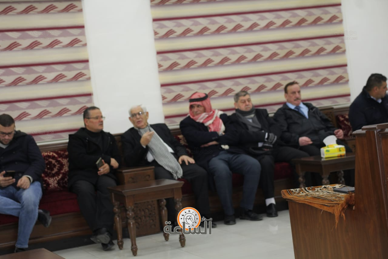 Madar Al-Saa Images 0.02386998388666184