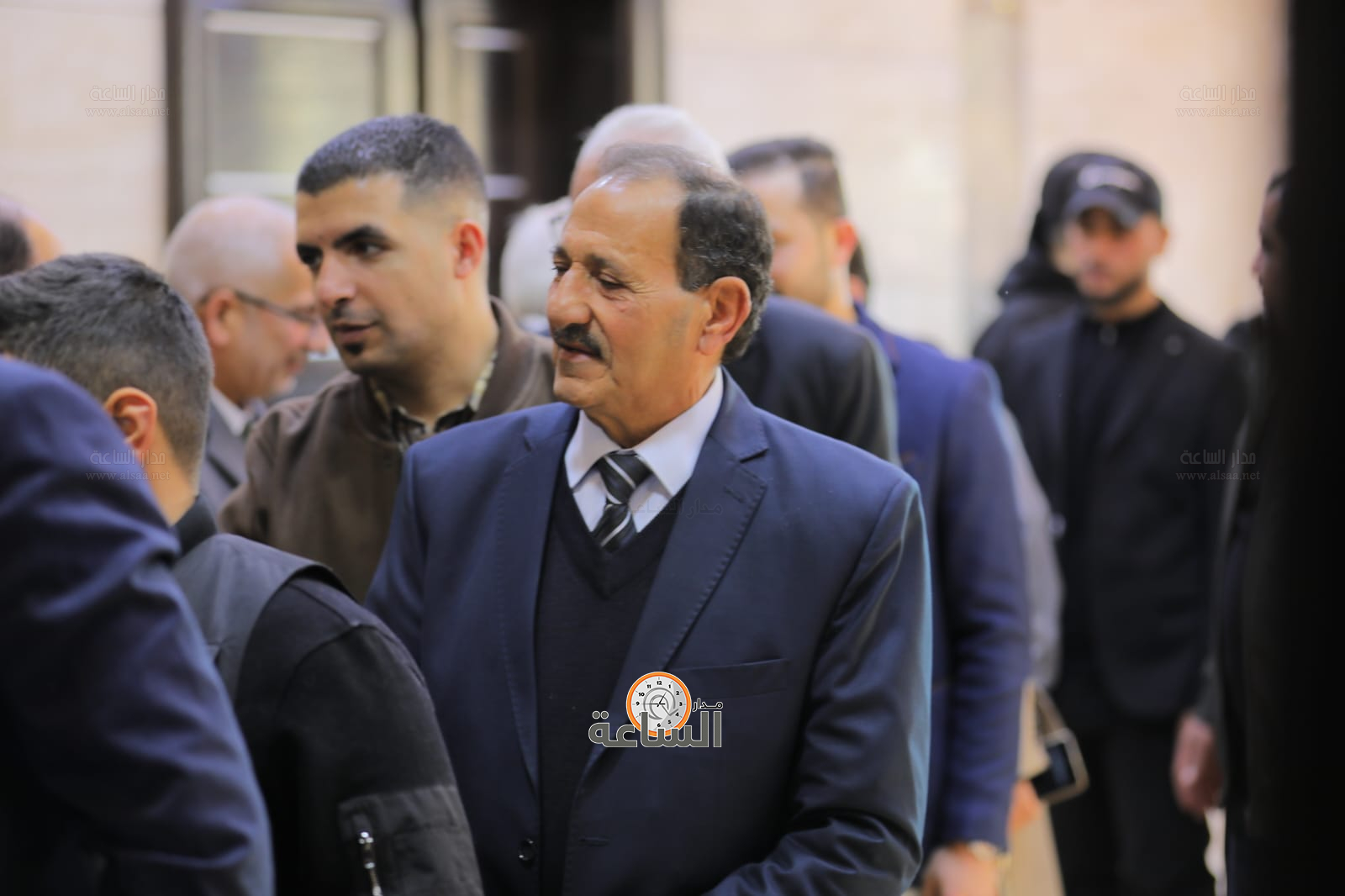 Madar Al-Saa Images 0.31428425965345674